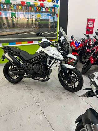 TRIUMPH TIGER 800 XRX TRIUMPH TIGER 800 XRX